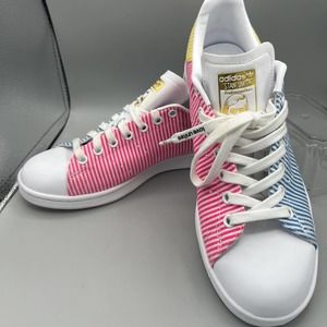 Adidas Men's Pride Sneaker Size  8.5